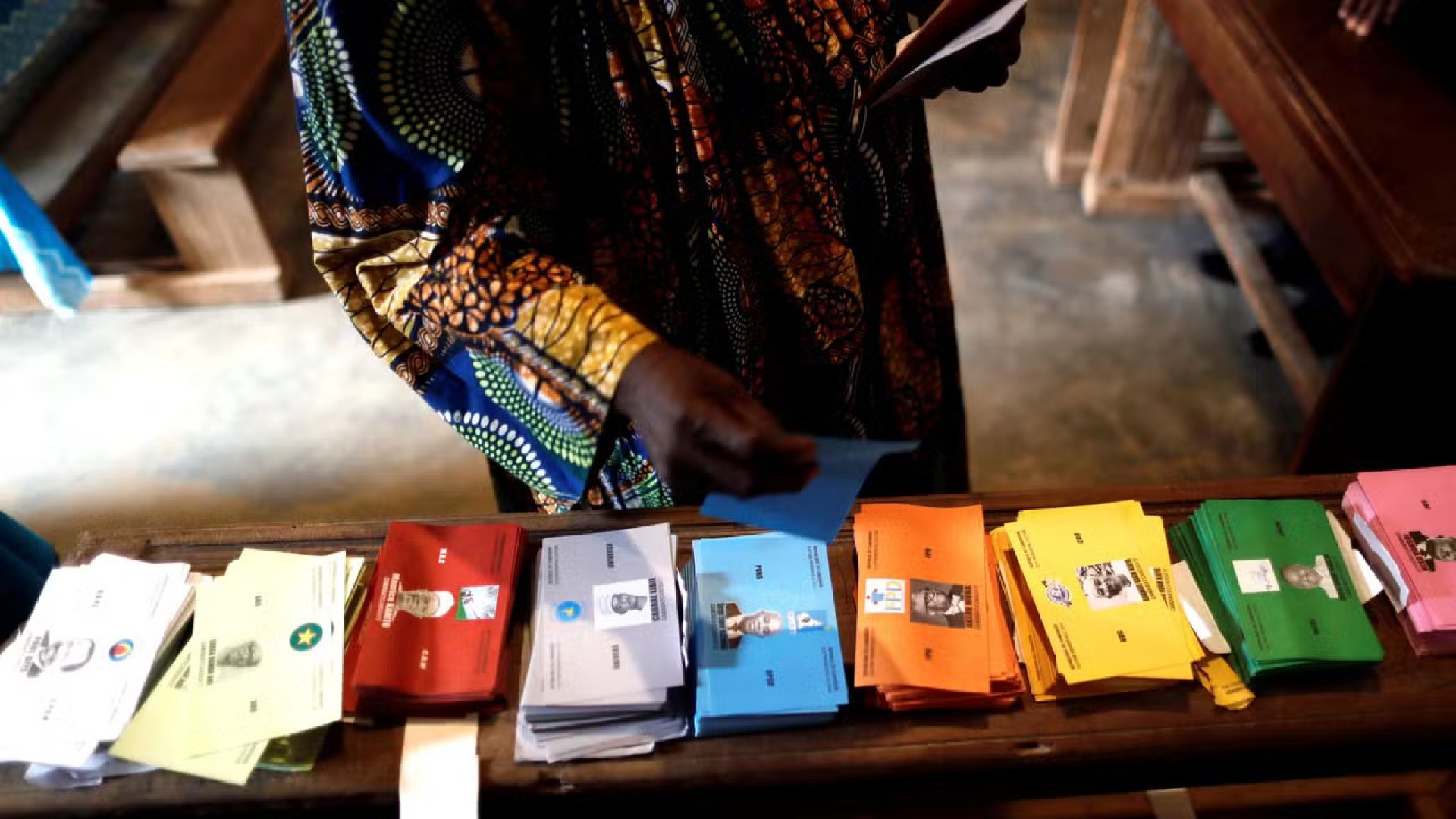 Le Cameroun dans l'attente des résultats de la présidentielle