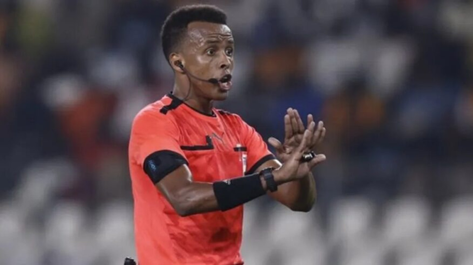 Supercoupe d'Europe, la revanche de l’arbitre somalien Omar Artan