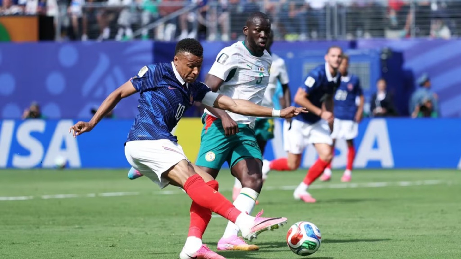 Mondial 2026 : les Lions de la Teranga défaits par le Coq gaulois