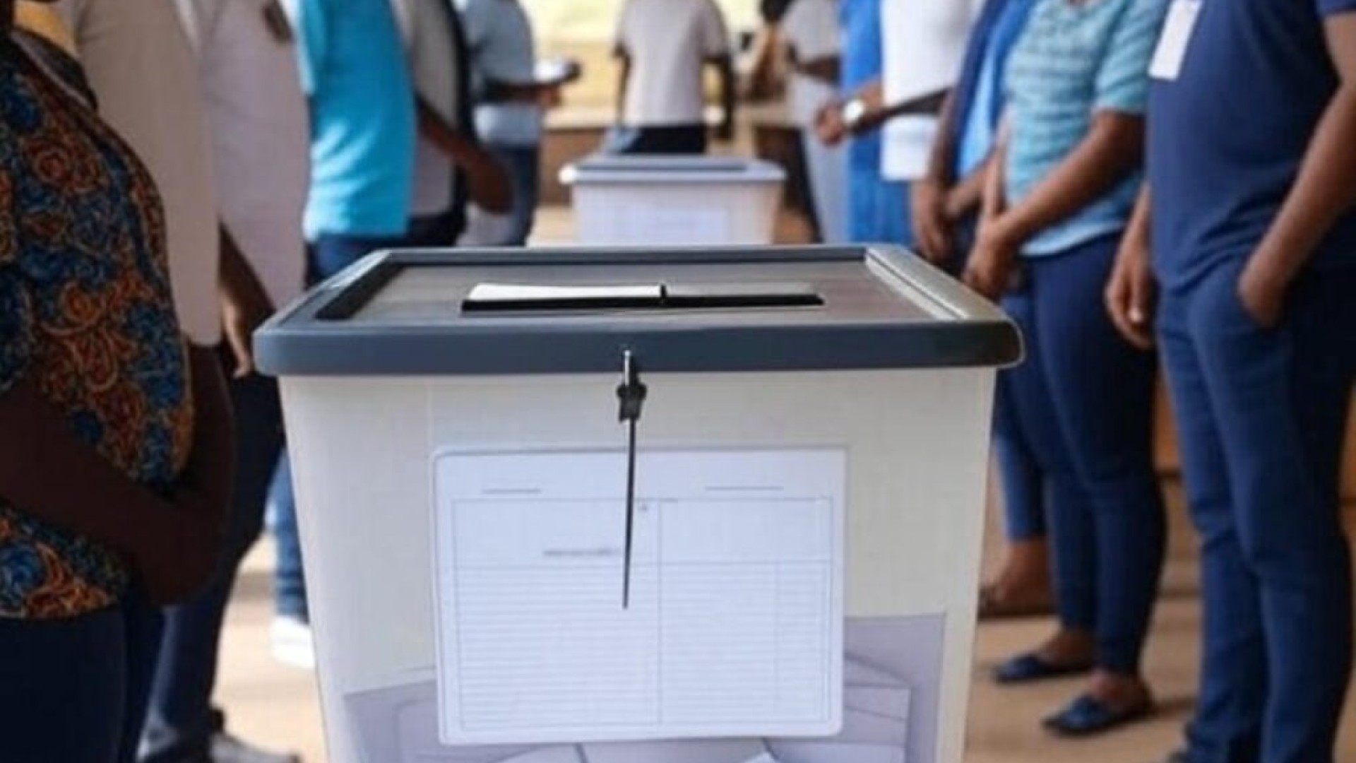 Cameroun : 13 candidats retenus pour l’élection présidentielle