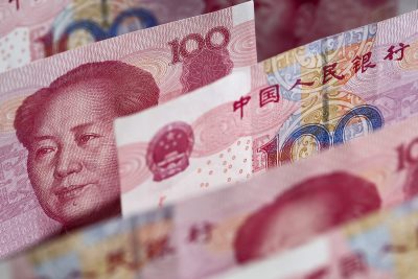 La Chine travaille de plus en plus à faire du&nbsp;Renminbi, la devise nationale chinoise, une monnaie de rfrence au niveau international.&nbsp;