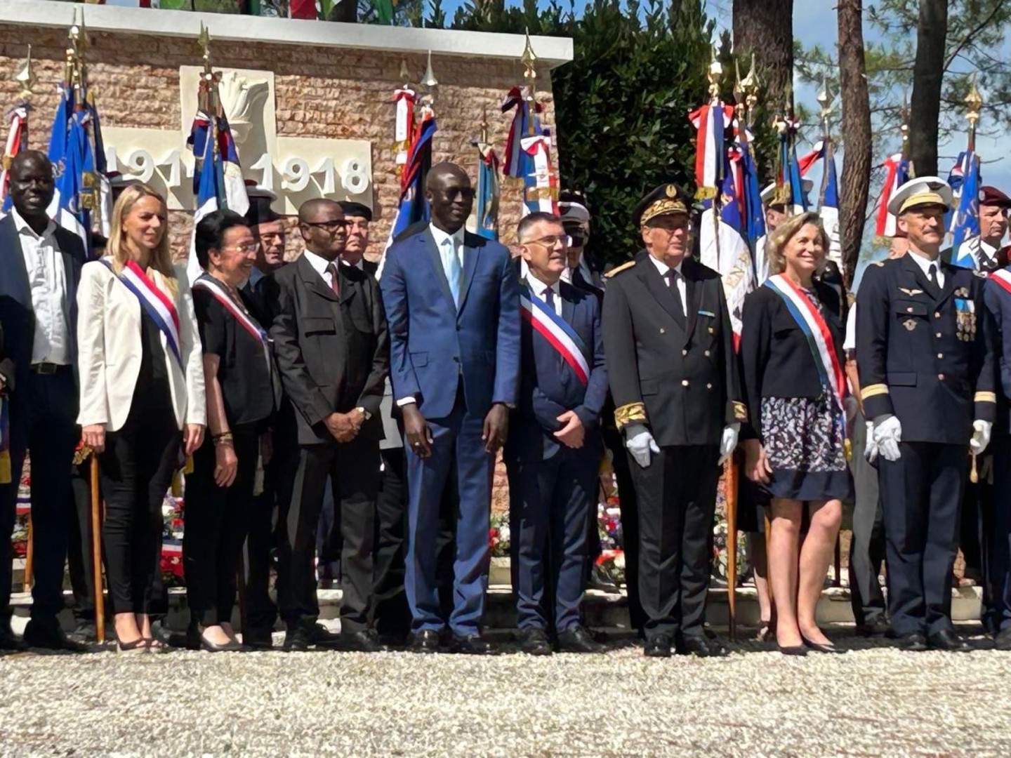 Des officiels de plusieurs niveaux s'étaient déplacés pour ce moment de commémoration. 