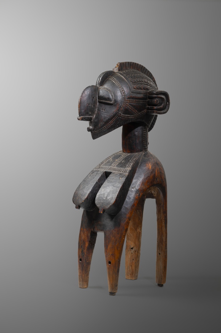 Une statue d'Africa Legacy, exposition née d'un échange entre le Bougmestre de Bruxelles, Philippe Close, et le Commissaire de l'exposition, Didier Claes.