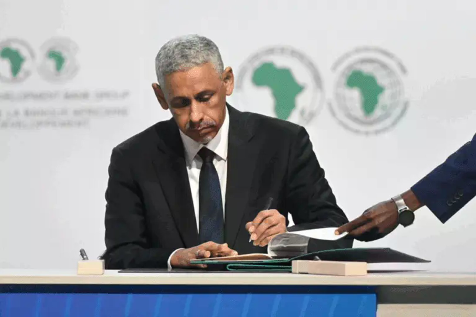 En mai 2025, Sidi Ould Tah devenait le neuvième président du Groupe de la Banque africaine de développement (BAD).