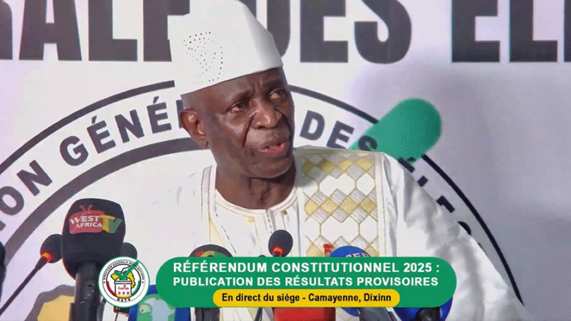 Guinée : la nouvelle Constitution adoptée provisoirement